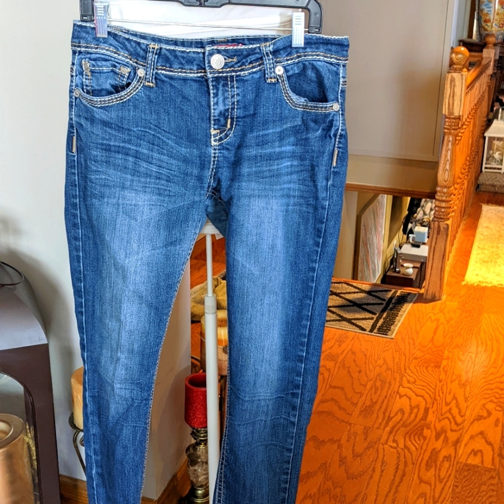 Juniors Jeans